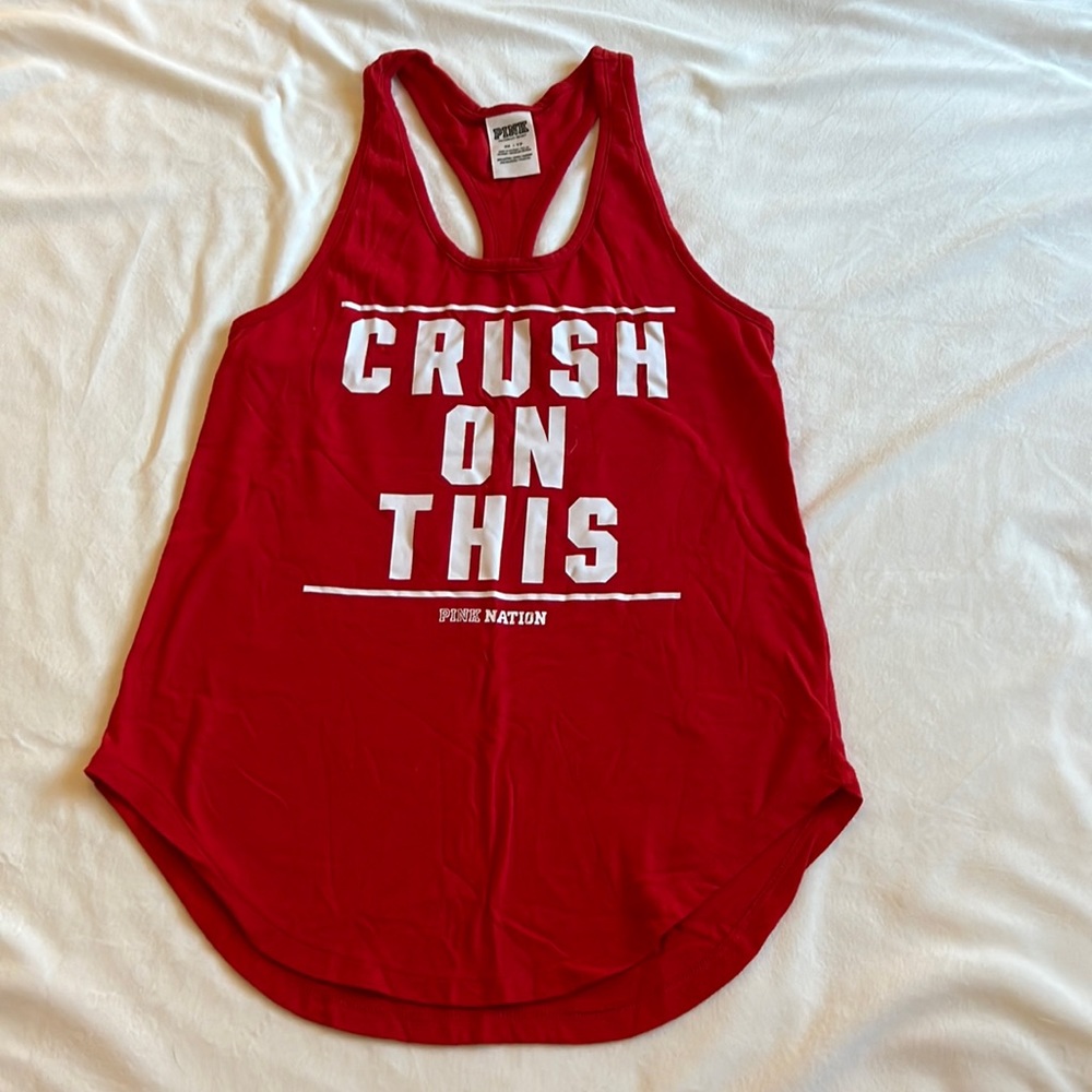 VS PINK Red Graphic Tank